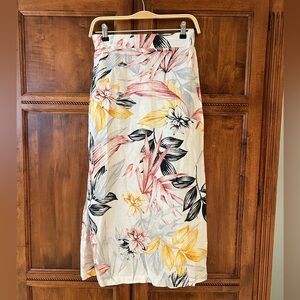 C&C California linen floral maxi skirt | Size S | Pockets | Like New